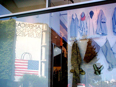 click for next. by rd pants, june 2002.