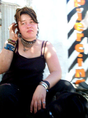 click for next. by rd pants, june 2002.